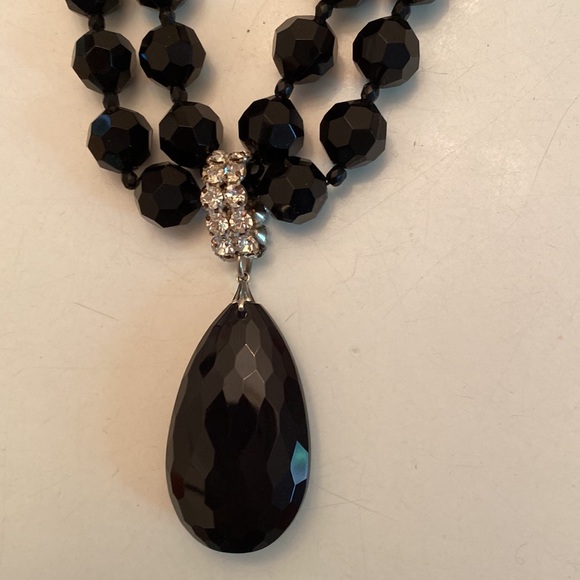 Vintage costume jewlery, beautiful black faceted necklace with rhinestones. - Picture 1 of 4